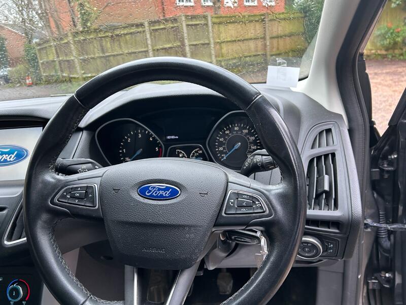 FORD FOCUS