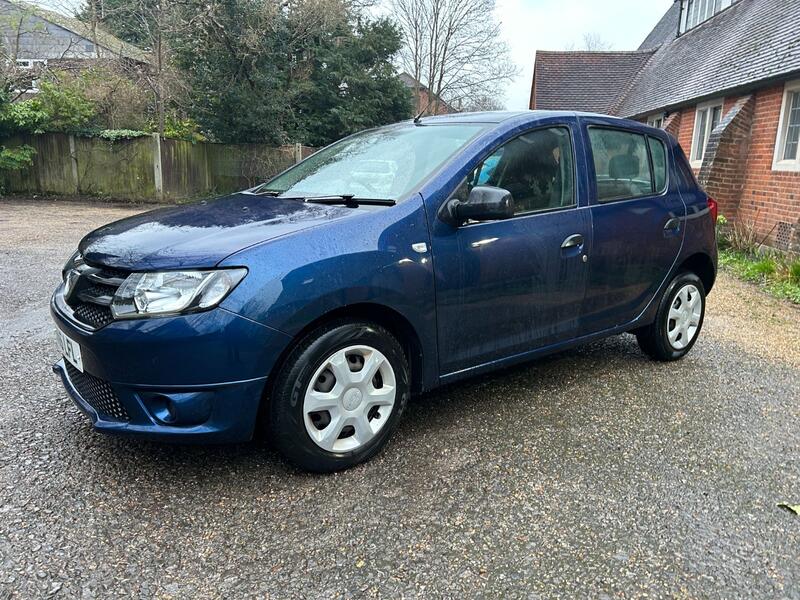 DACIA SANDERO