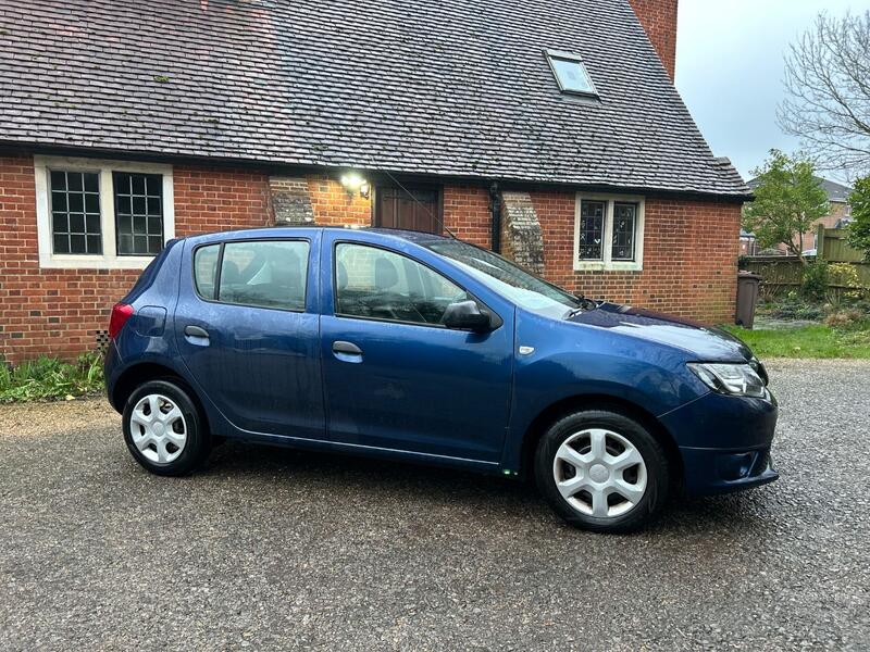 DACIA SANDERO