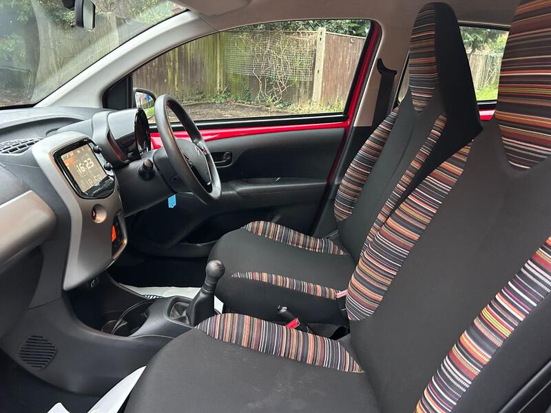 View CITROEN C1 1.0 VTi Feel
