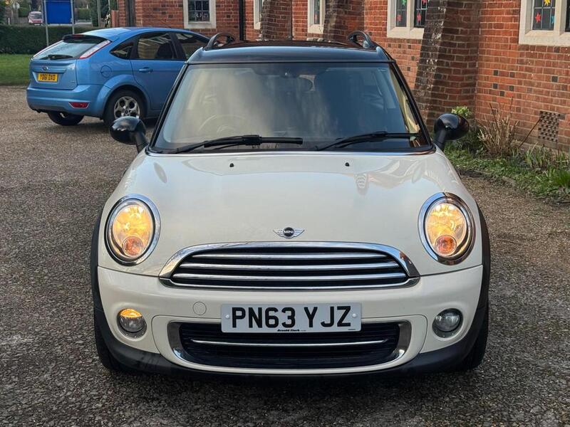 MINI CLUBMAN