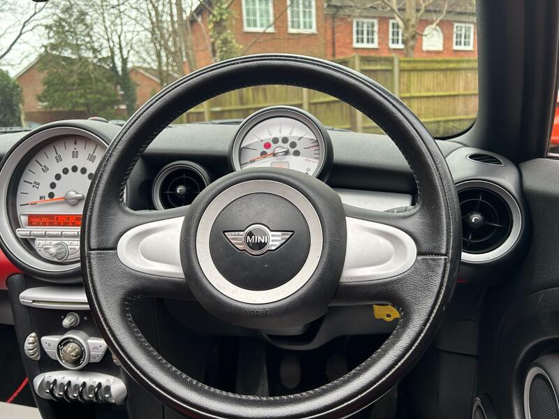 MINI CONVERTIBLE
