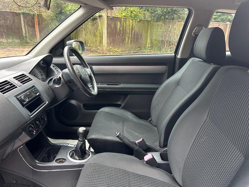 View SUZUKI SWIFT 1.3 GL