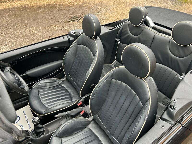 MINI CONVERTIBLE