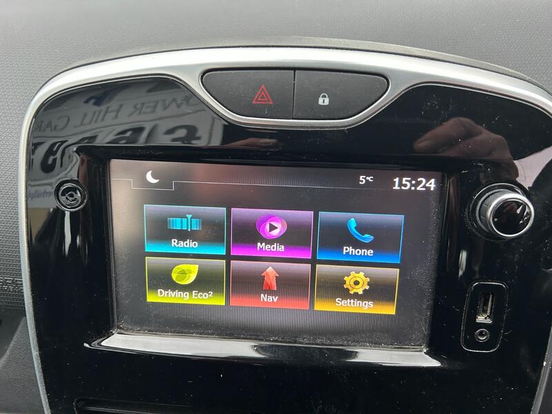 RENAULT CLIO