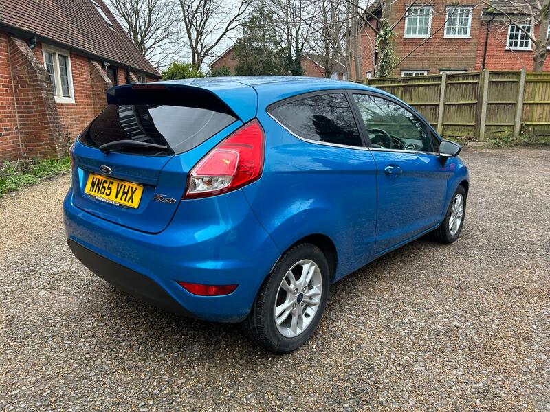 FORD FIESTA