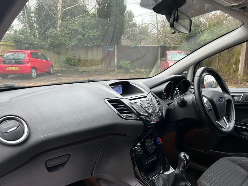 FORD FIESTA