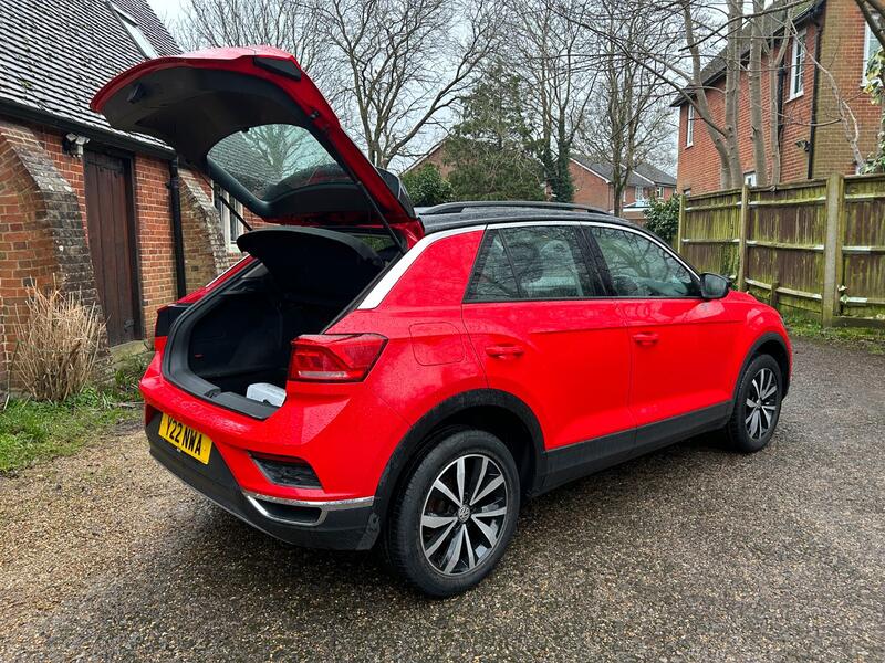 VOLKSWAGEN T-ROC