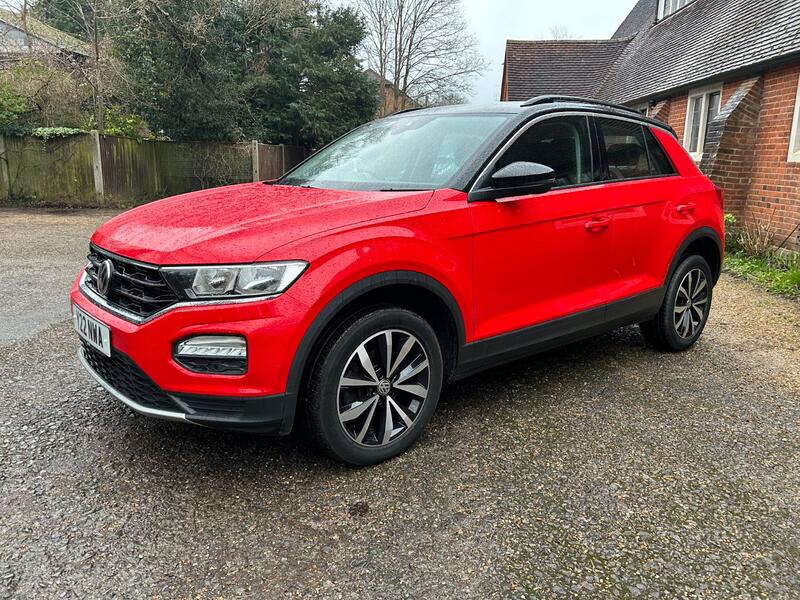 VOLKSWAGEN T-ROC