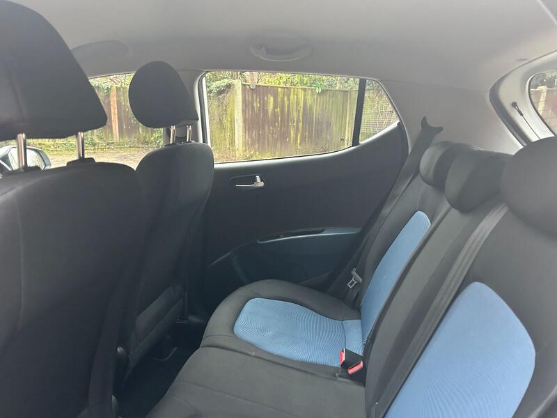 HYUNDAI I10