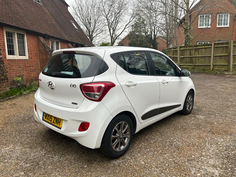 HYUNDAI I10