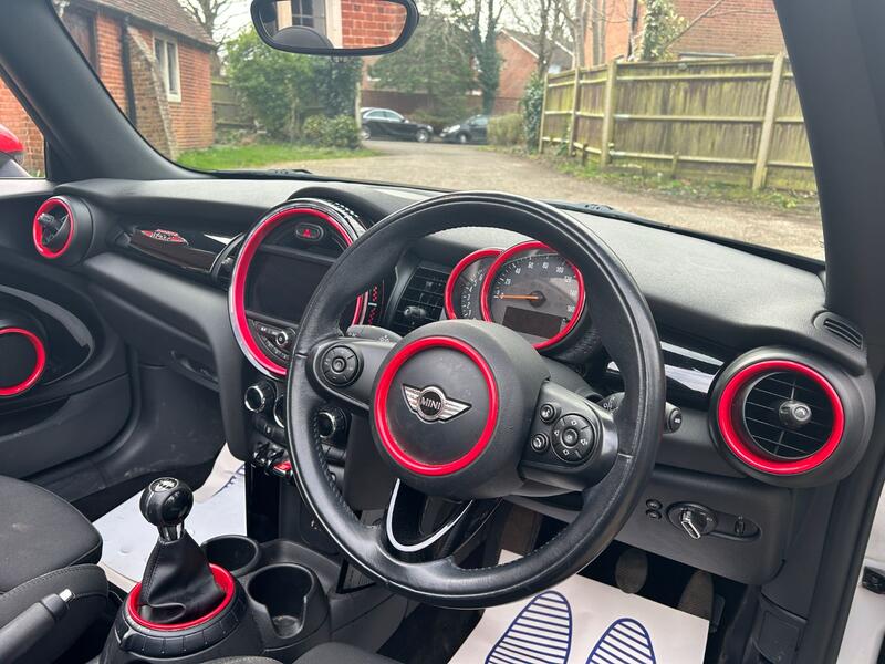 MINI CONVERTIBLE