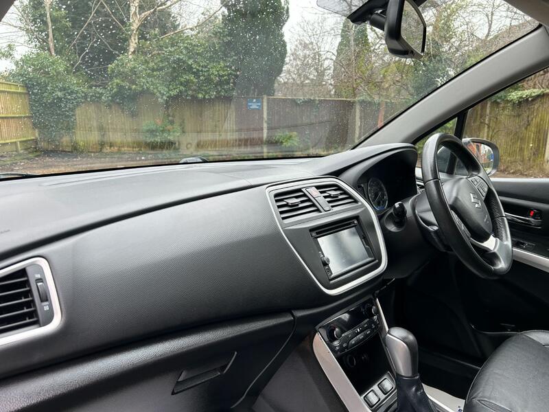 SUZUKI SX4 S-CROSS