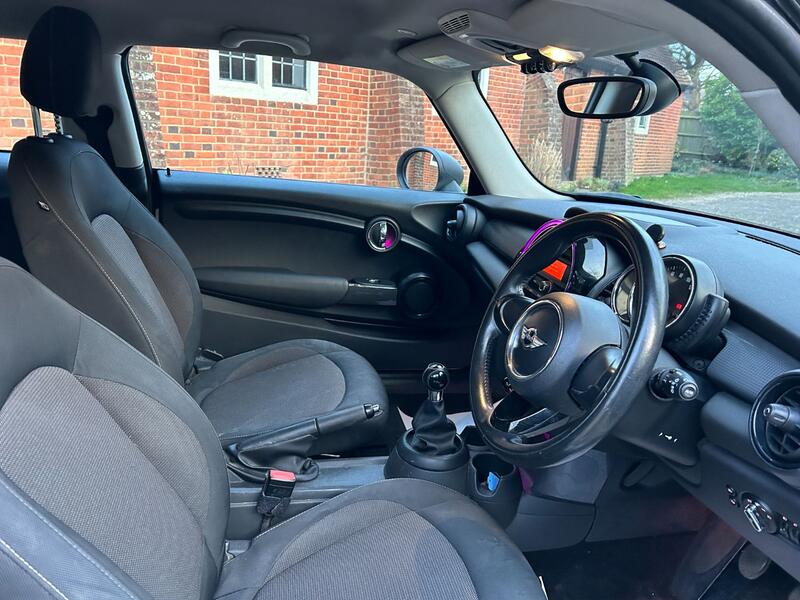 View MINI HATCH 1.2 One 3-Door Hatch