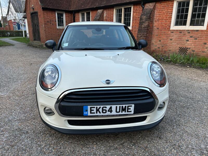 MINI HATCH