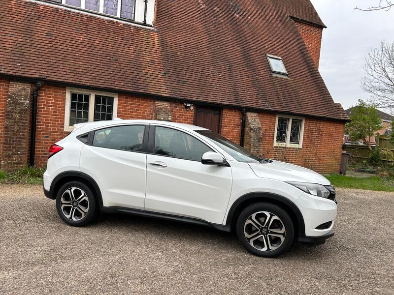 View HONDA HR-V 1.5 i-VTEC SE