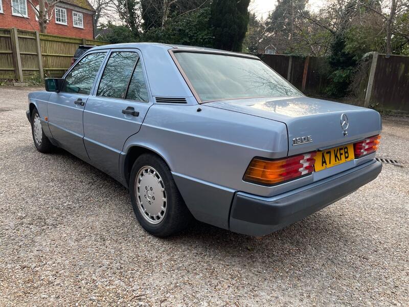 MERCEDES-BENZ 190