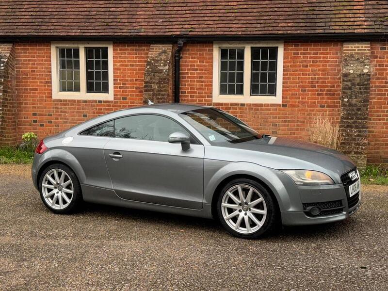 View AUDI TT 3.2 TFSI V6