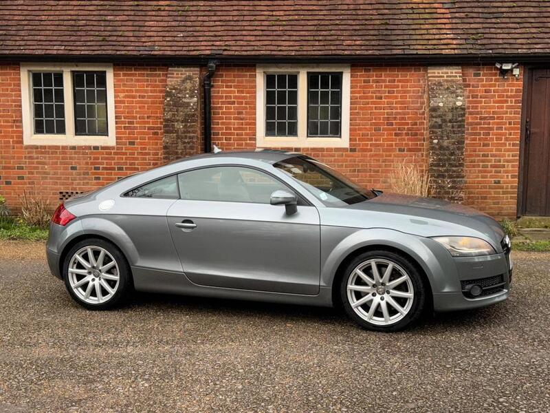 View AUDI TT 3.2 TFSI V6