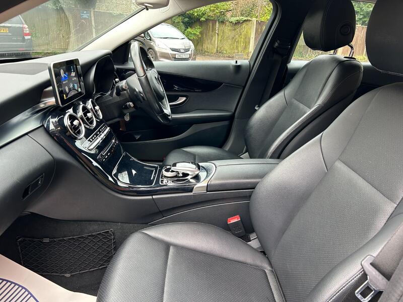 View MERCEDES-BENZ C CLASS 2.1 C220 BlueTEC SE