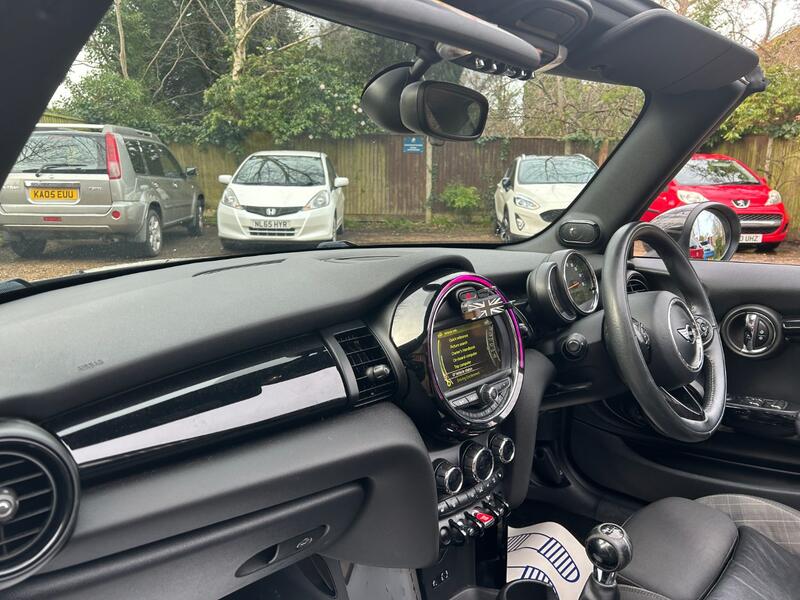 MINI CONVERTIBLE