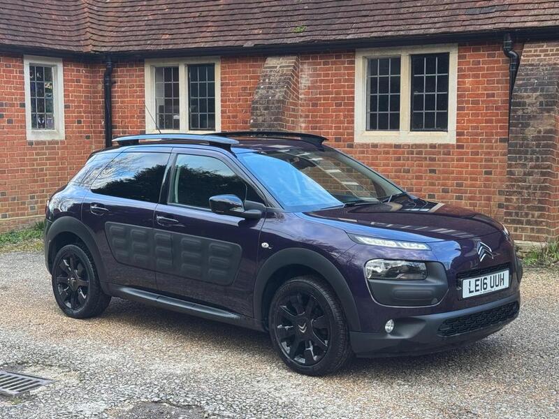 View CITROEN C4 CACTUS 1.6 BlueHDi Flair
