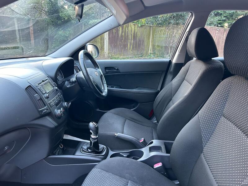 View HYUNDAI I30 1.4 Comfort