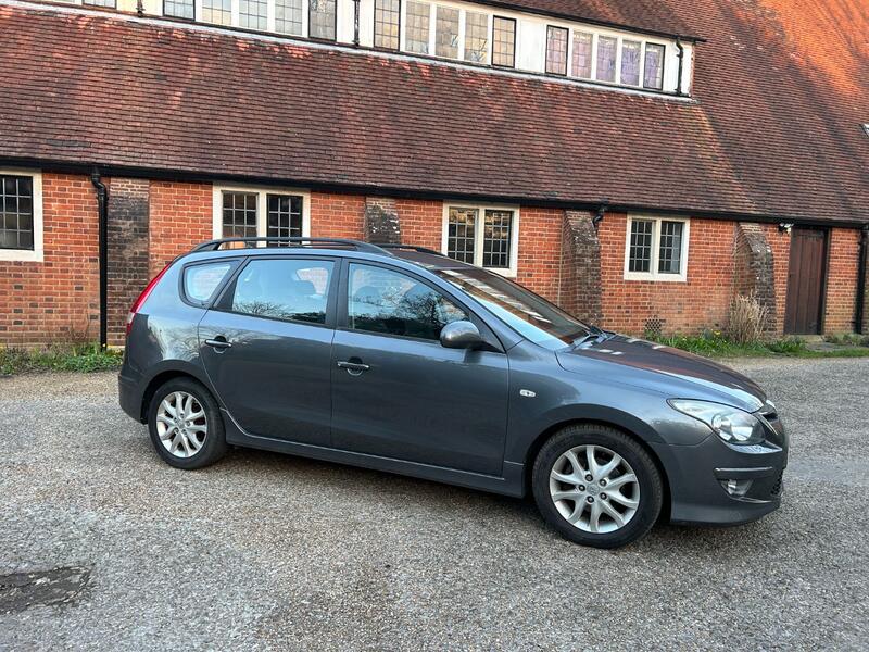 View HYUNDAI I30 1.4 Comfort