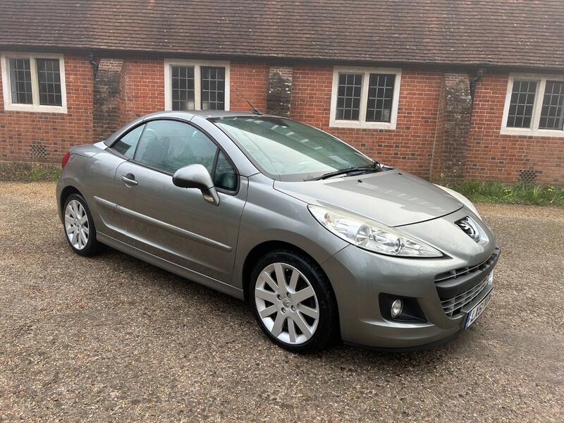 PEUGEOT 207 CC