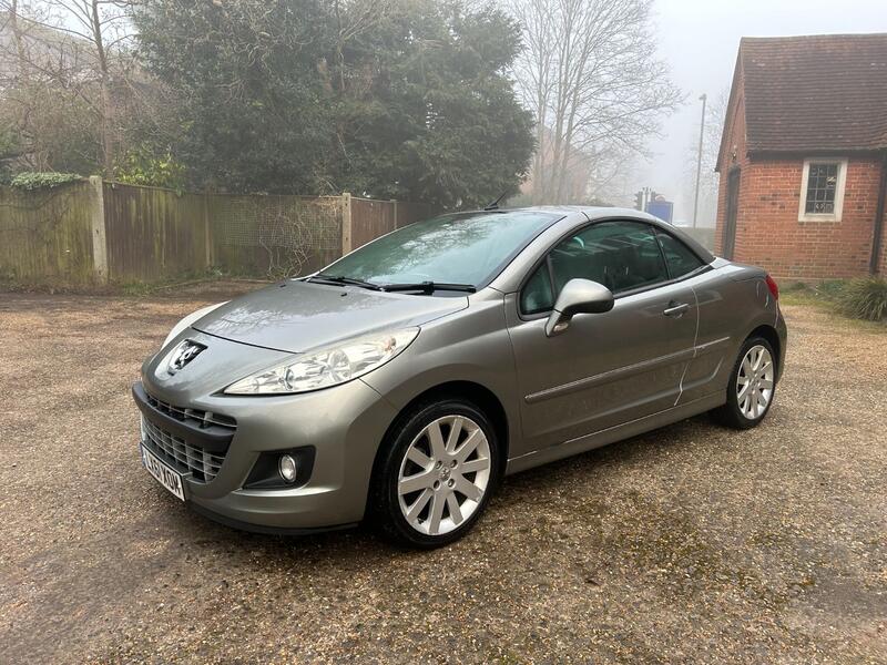 PEUGEOT 207 CC