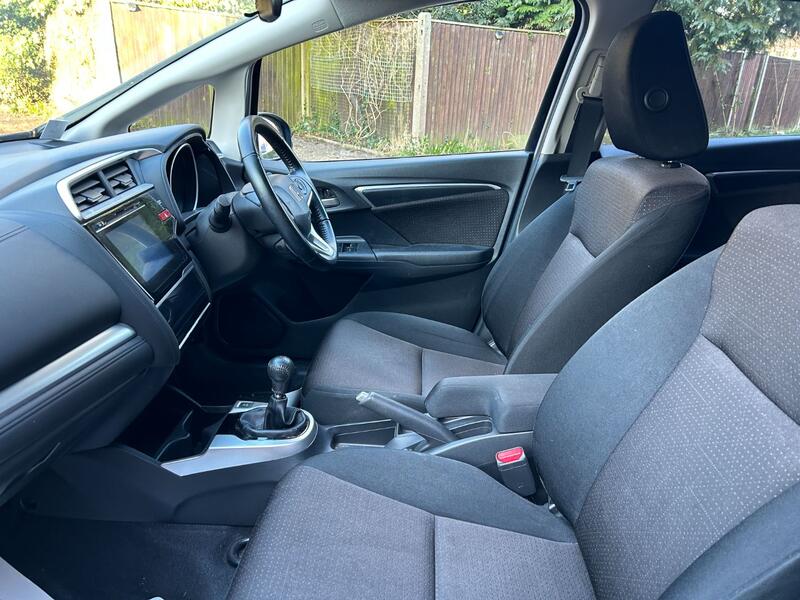 View HONDA JAZZ 1.3 i-VTEC EX