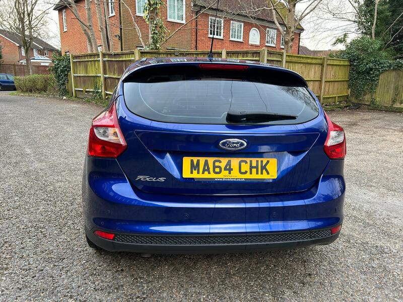 FORD FOCUS
