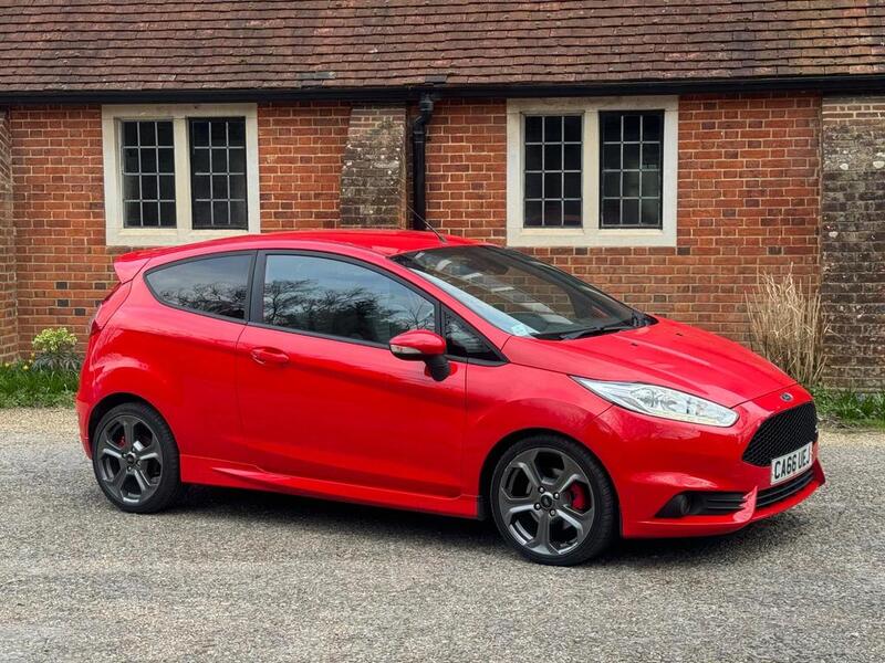 View FORD FIESTA 1.6 T EcoBoost ST-3