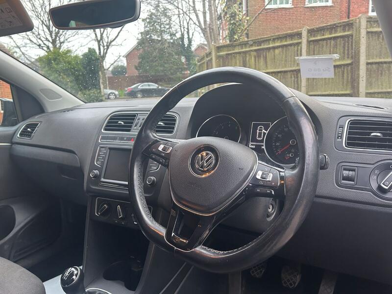 View VOLKSWAGEN POLO 1.0 BlueMotion Tech Match Edition