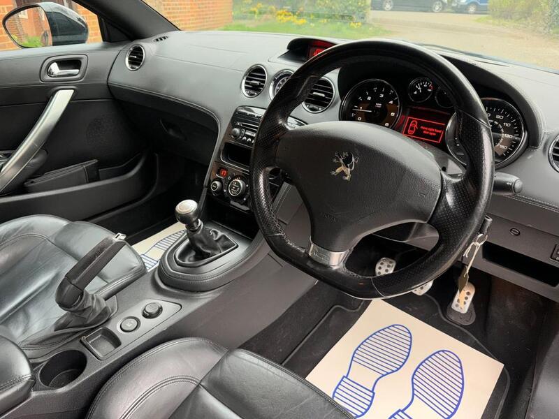 PEUGEOT RCZ