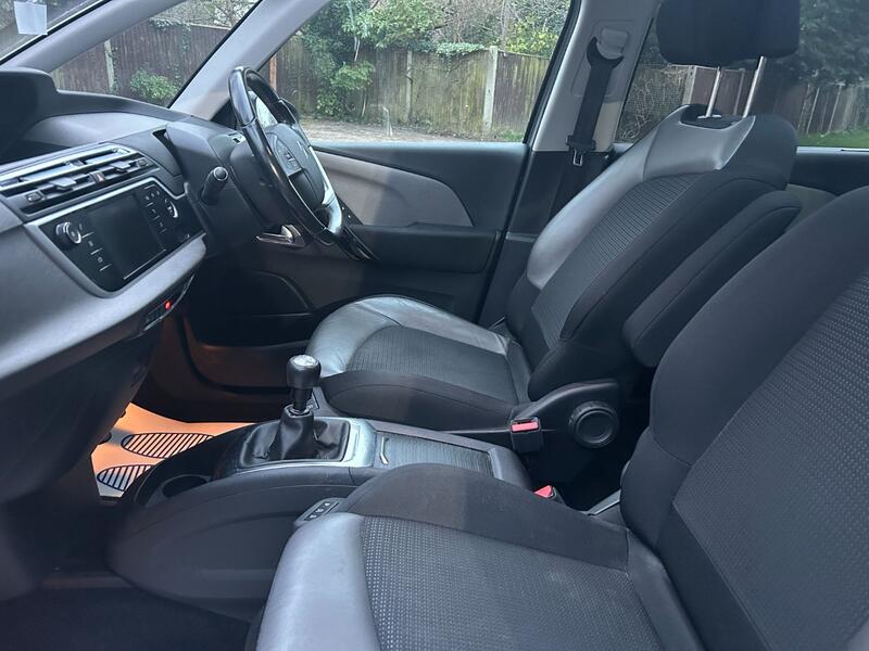 View CITROEN C4 PICASSO 1.6 BlueHDi Flair