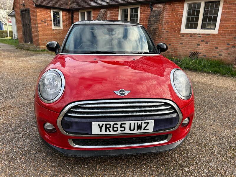 MINI HATCH