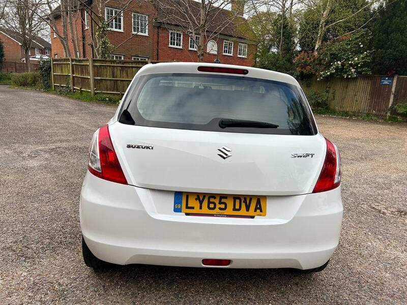 SUZUKI SWIFT