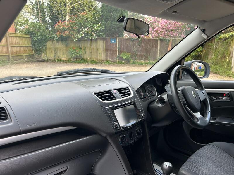 SUZUKI SWIFT