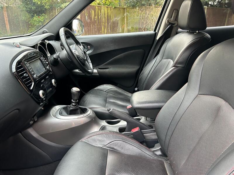 View NISSAN JUKE 1.5 dCi 8v Tekna