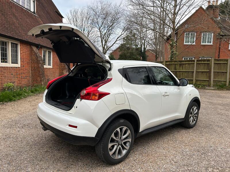 NISSAN JUKE