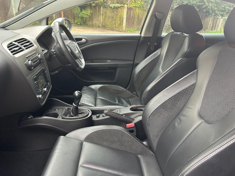 View SEAT LEON 2.0 TDI CR FR+