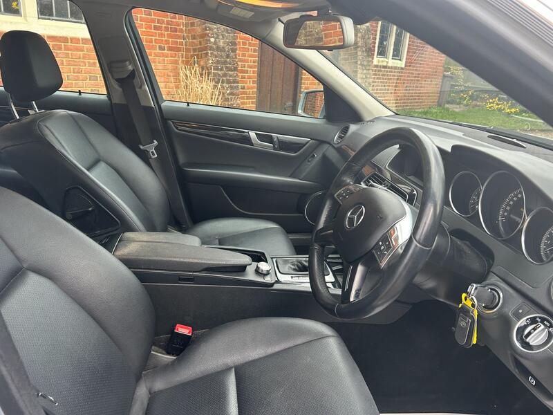 View MERCEDES-BENZ C CLASS 1.6 C180 BlueEfficiency Executive SE