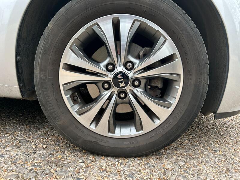 KIA VENGA
