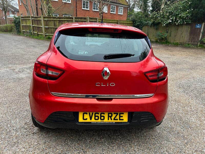 RENAULT CLIO