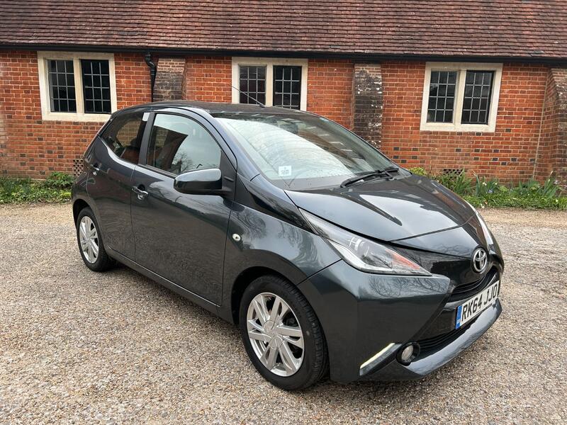 TOYOTA AYGO