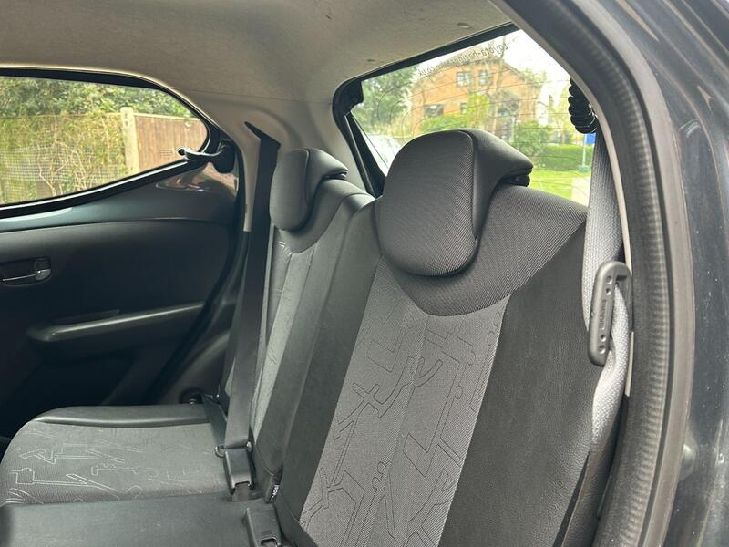 TOYOTA AYGO