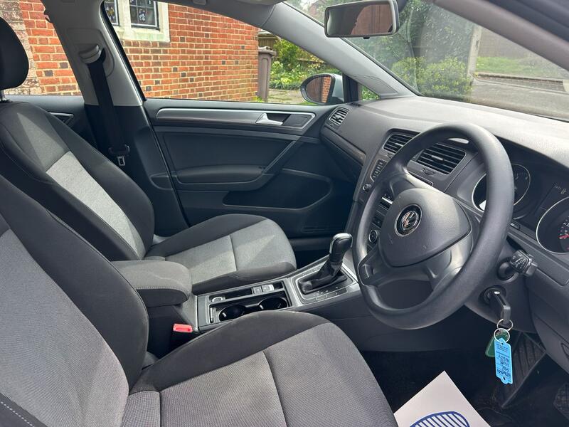 View VOLKSWAGEN GOLF 1.4 TSI BlueMotion Tech S