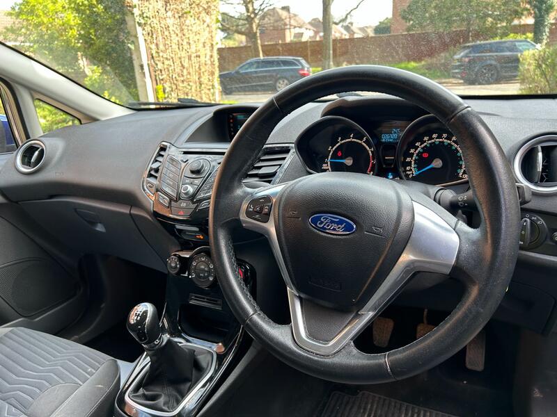 FORD FIESTA