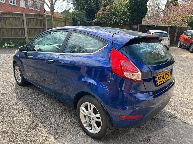 FORD FIESTA